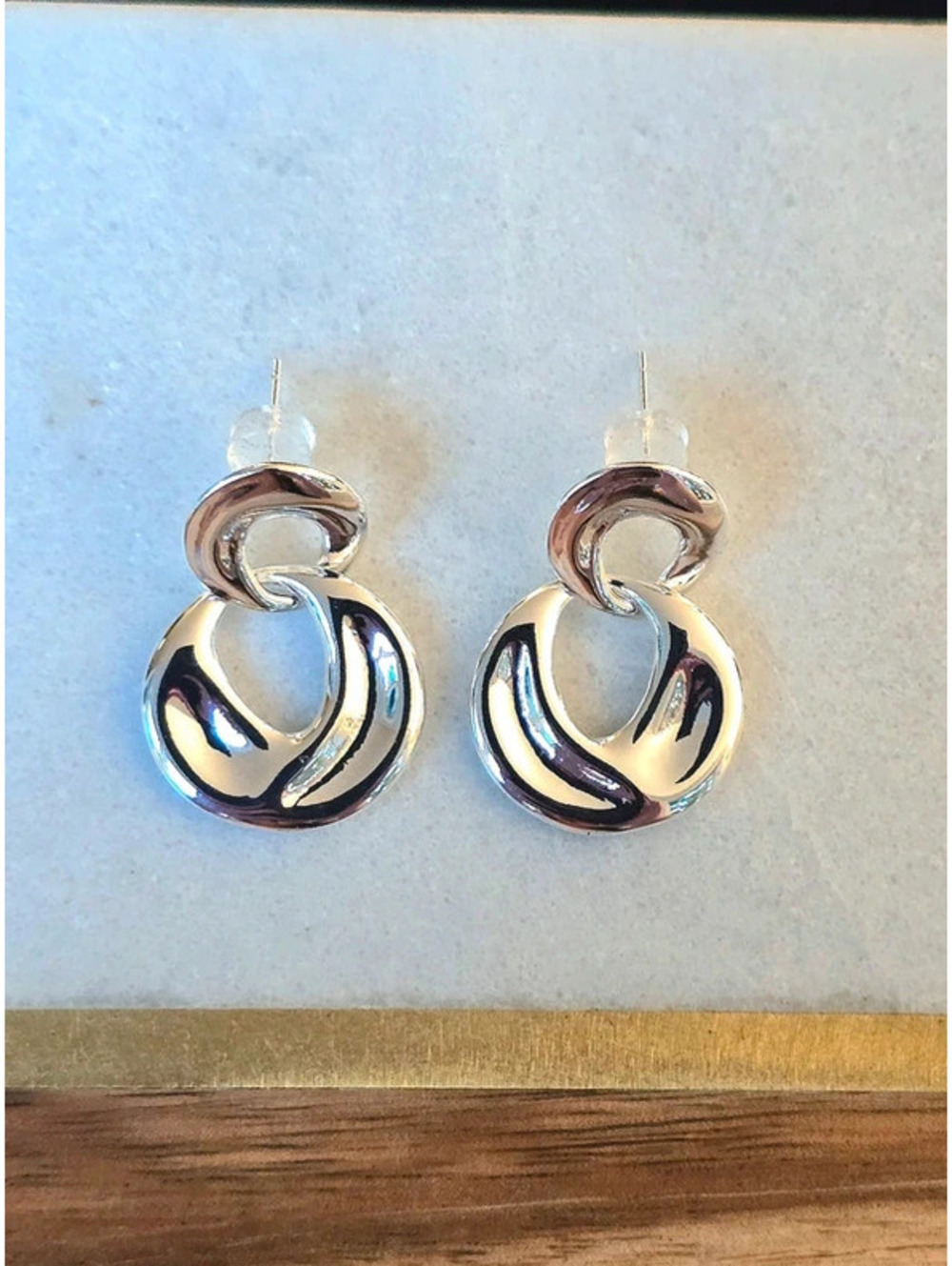 Brand New S925 Sterling Silver Link Earrings